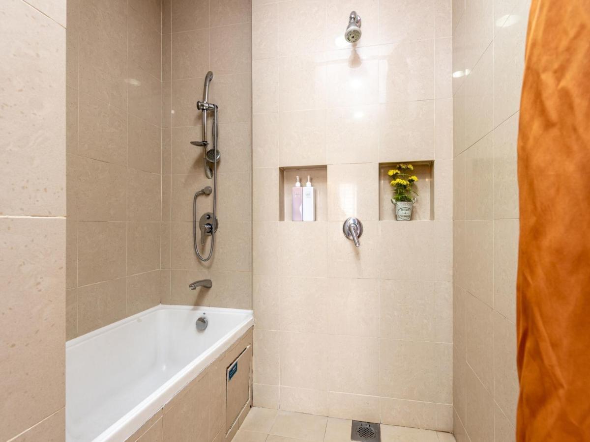 Sunway Suite 4Pax 1Min To Pyramid Mall Sunway Lagoon Petaling Jaya Buitenkant foto